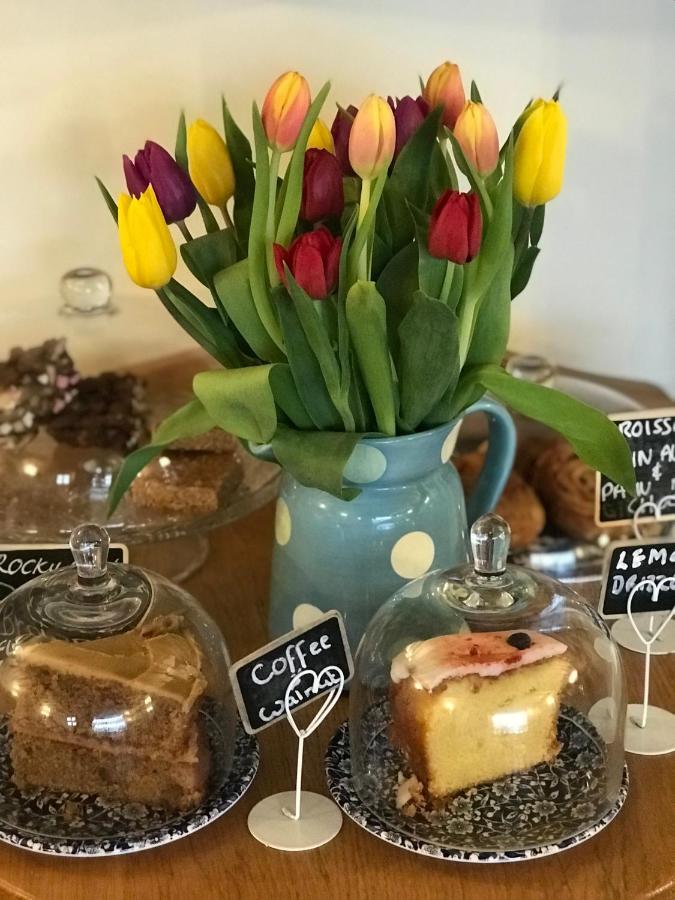 Lucy'S Tearoom Stow-on-the-Wold Exterior foto